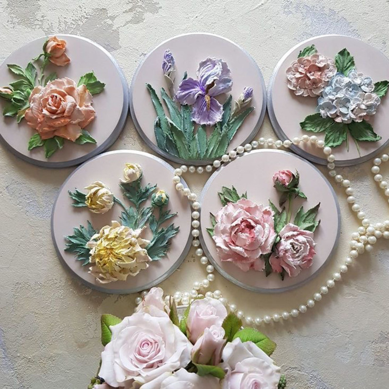 Sculpture Hand Painting