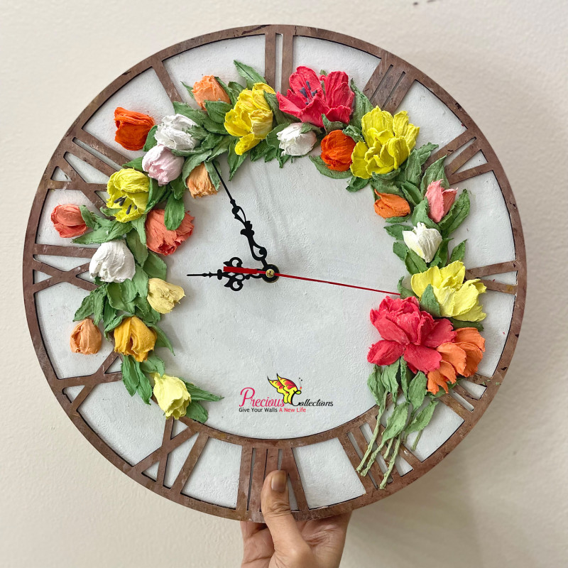 Sculpture Decoration Clock