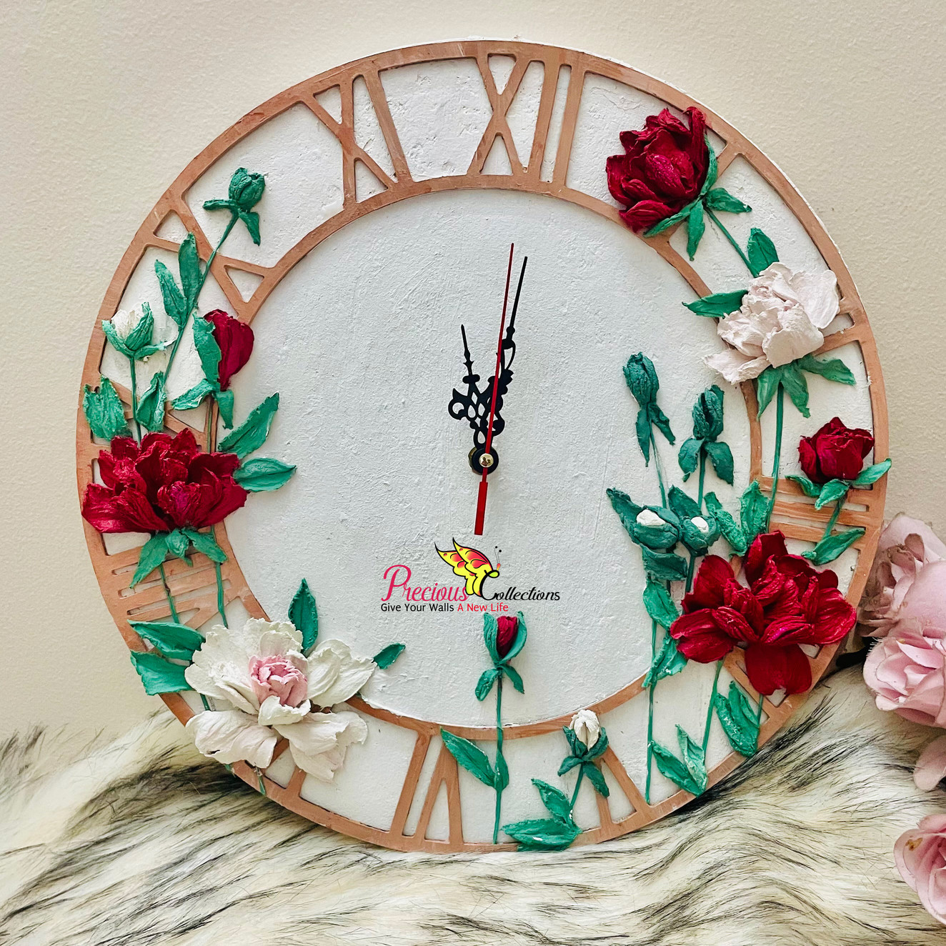Sculpture Decoration Clock